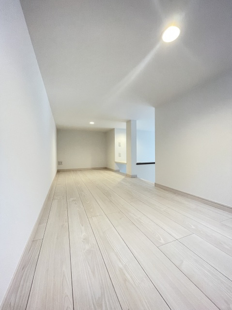 ＧＲＡＮＤＴＩＣ後楽園の居間・リビング