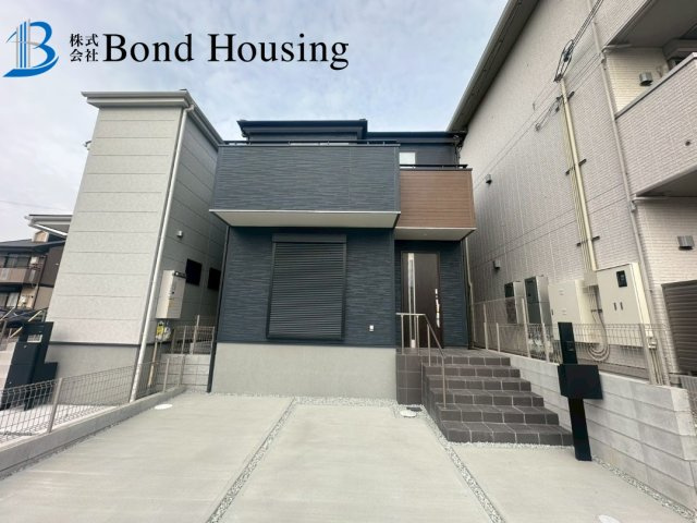 お車並列2台駐車可・嬉しい収納豊富　福田3丁目　1号棟