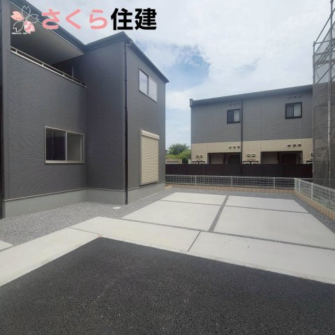 第1下野石橋　3号棟の駐車場|並列で2台駐車が可能です◎