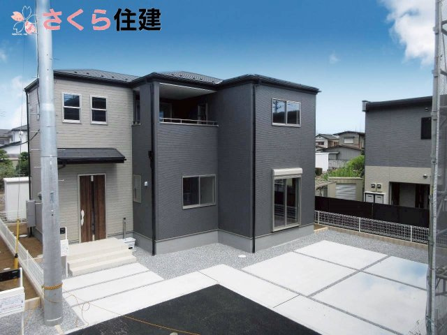 第1下野石橋　3号棟の外観|駐車は並列で2台駐車が可能です◎