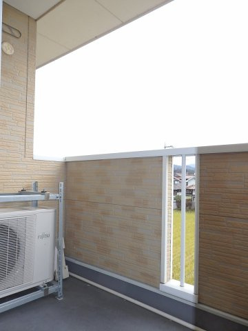 リヴェル　ブレ　Ｃのバルコニー