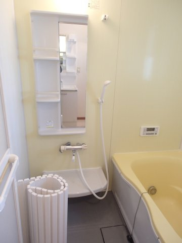 ボンジュール追分の洗面所|別部屋同一間取りのお写真となります。