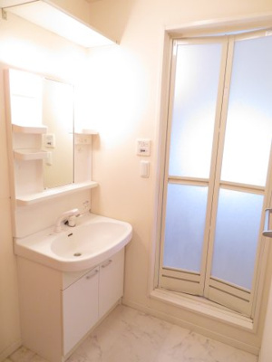 【洗面所】 | エスポアメゾン B | 同タイプ別室