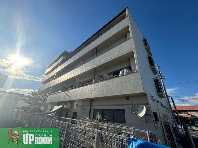 春日井市鳥居松町８丁目の賃貸マンションの外観