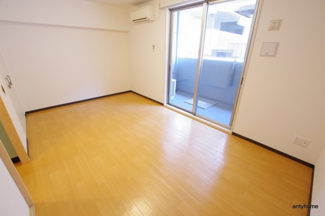 ES-Grande江坂公園　仲介手数料無料の寝室