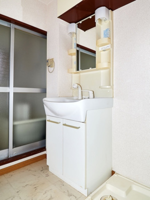 【独立洗面台】 | 美善ハイツ | 洗髪洗面化粧台