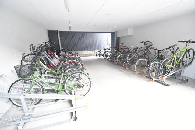 セレニテ九条リアン