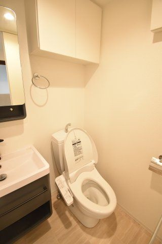 セレニテ九条リアンのトイレ