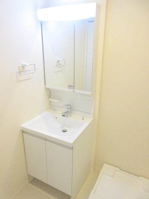 Ｒｅｇｕｌｕｓ六町の洗面所|★シャンプードレッサー★