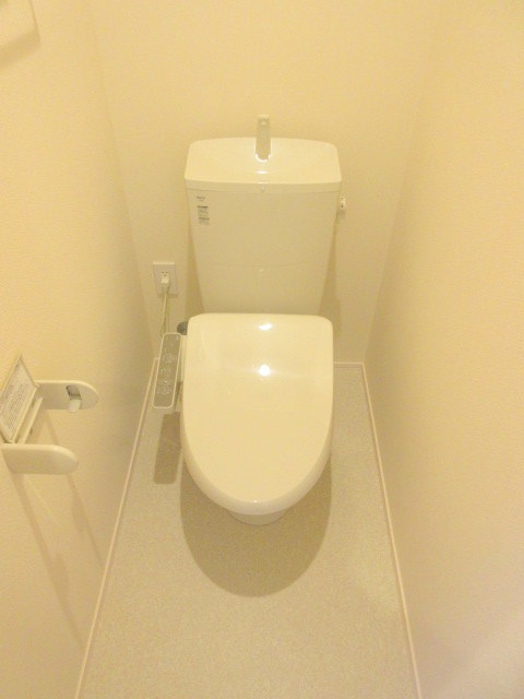 Ｒｅｇｕｌｕｓ六町のトイレ|★温水洗浄便座★