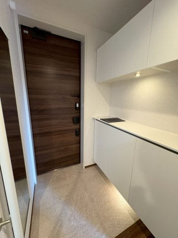 Sha Maison NAOの玄関|ゆったりとした玄関です