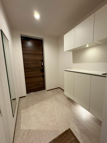 Sha Maison NAOの玄関|ゆったりとした玄関です