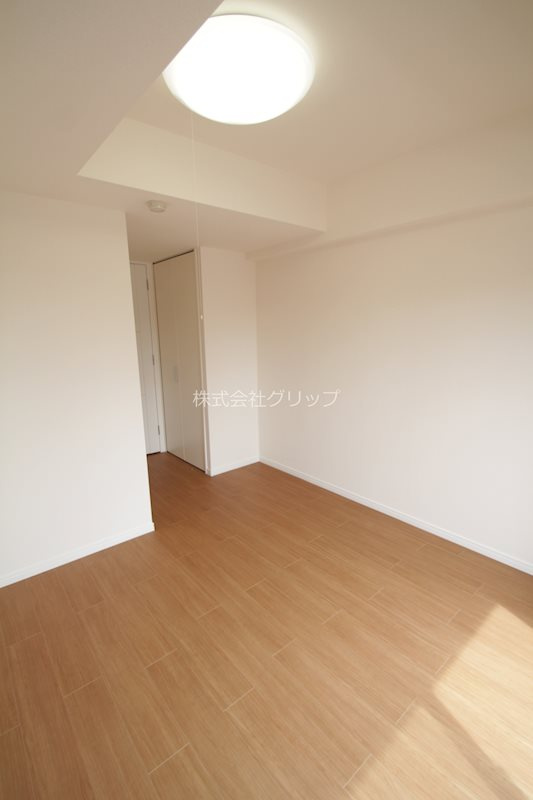 メインステージ川崎Ⅲの洋室