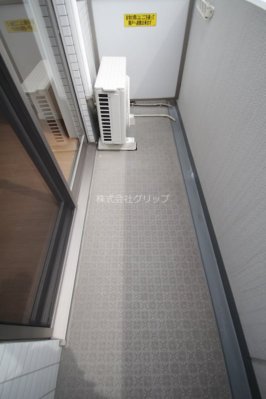 メインステージ川崎Ⅲのバルコニー