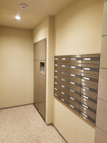 グランシエロ イーストマークスの設備|メールボックス