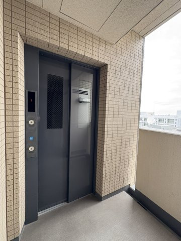 グランシエロ イーストマークスのその他共用部分|エレベータ