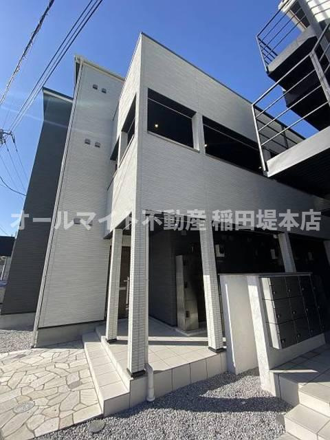 川崎市麻生区片平３丁目のアパート