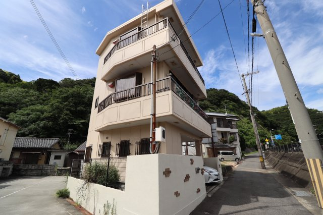 洲本市炬口戸建