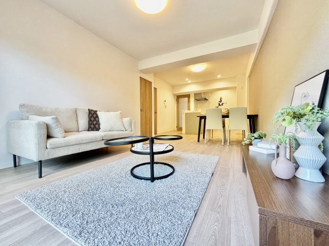 寝屋川コーポラスの居間・リビング