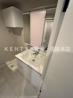 【洗面所】 | ミリアレジデンス西蒲田 | 広い洗面スペース