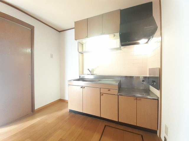 ヴィラ・ガーデンのキッチン|コンパクトなキッチンで掃除もラクラク