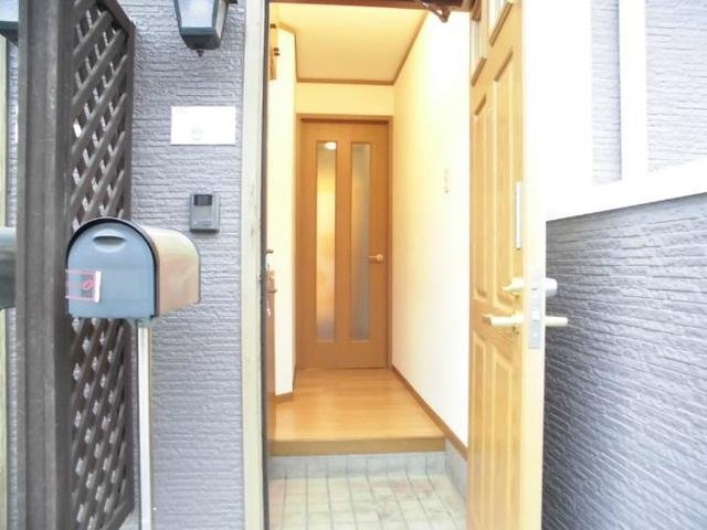 コーポ石川　Ｄの玄関|きれいな玄関です
