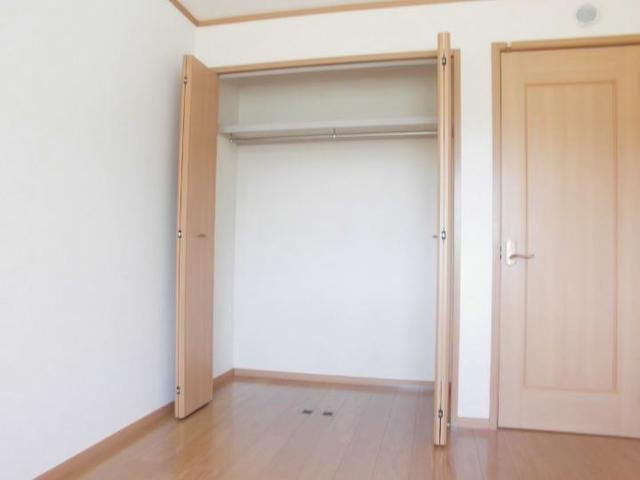 ツインコートＡの収納|小物を収納するのに便利です