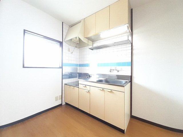 ニューシティ早川のキッチン|お料理しやすいキッチンです