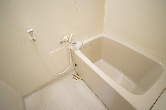 パークハイツＹの浴室|コンパクトで使いやすいお風呂です