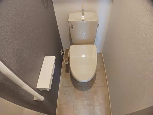 メゾングレーヌ東出Ｂのトイレ