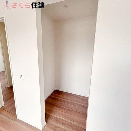 宇都宮市西原町2期　1号棟の収納|ウォークインクローゼット搭載でお洋服もたくさん入ります♪