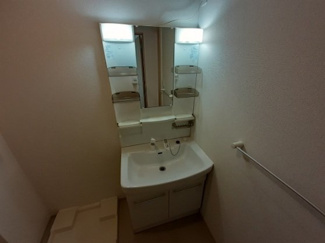 【洗面所】 | ミルローズ | 洗面所です