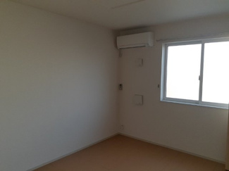 【内装】 | ミルローズ | きれいな内装です