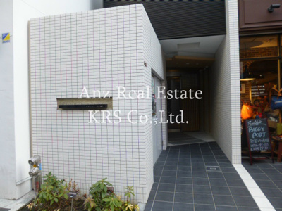 【エントランス】 | ポローニア立花通り | スタイリッシュなエントランスです♪