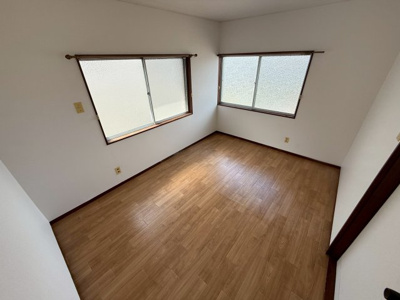 【洋室】 | 寺池台3丁目戸建