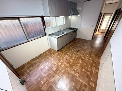 【居間・リビング】 | 寺池台3丁目戸建