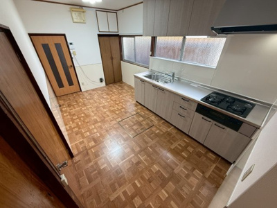 【居間・リビング】 | 寺池台3丁目戸建