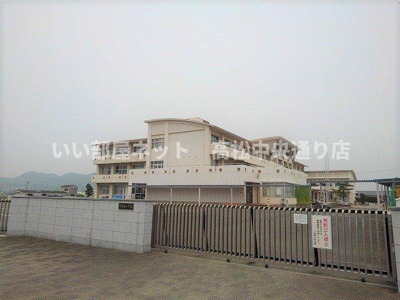 【周辺】 | ラ・フェスタＣ | 三豊市立下高瀬小学校まで1300m