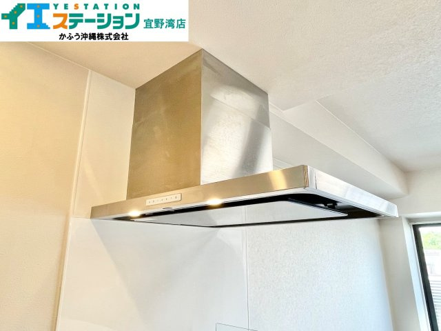 グランデプレミアムビスタ野嵩EASTのキッチン