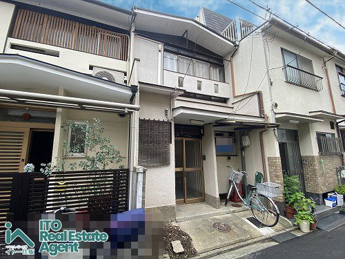 田中西浦町　中古テラスの外観