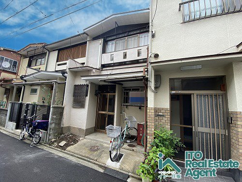 田中西浦町　中古テラスの外観