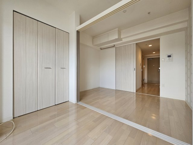 【寝室】 | N°77NANBA