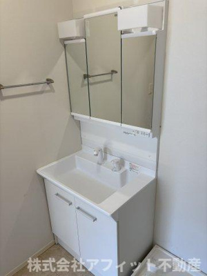 【洗面所】 | レトア桜丘 | 洗髪洗面化粧台