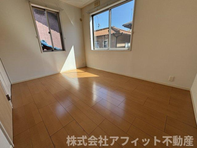 【寝室】 | レトア桜丘 | 洋室6帖