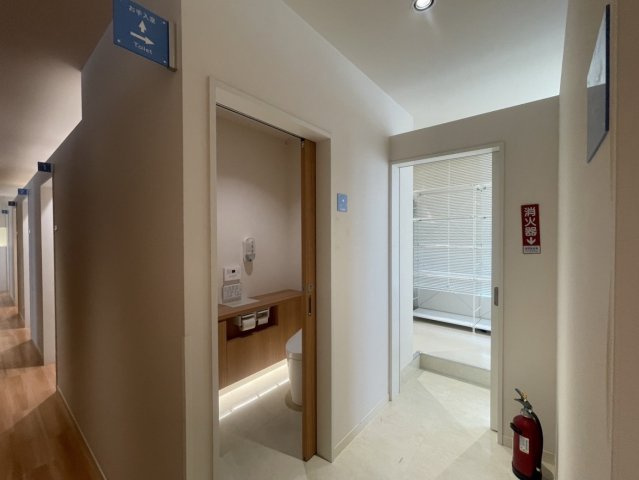 【内装】 | 米新ビル | 右手前