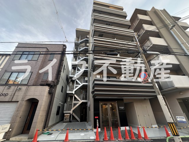 メゾン上小阪の外観