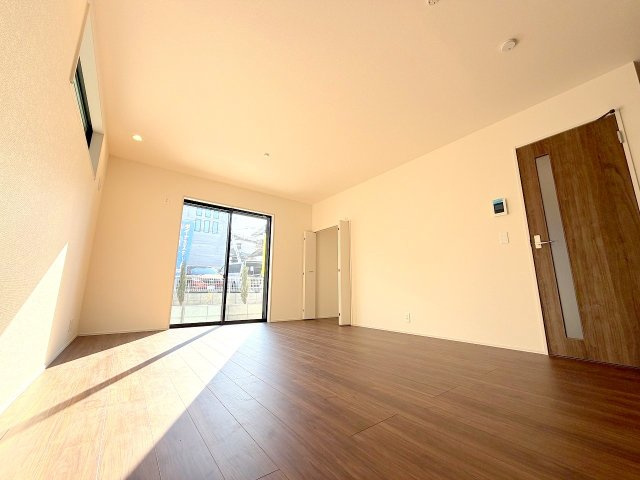 あきる野市瀬戸岡全９棟　新築分譲の居間・リビング