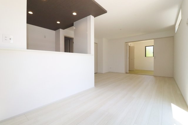 郡山市安積町南長久保２丁目　　　１号棟　　　安積第３小学校、安積第２中学区の省エネ性能ラベル