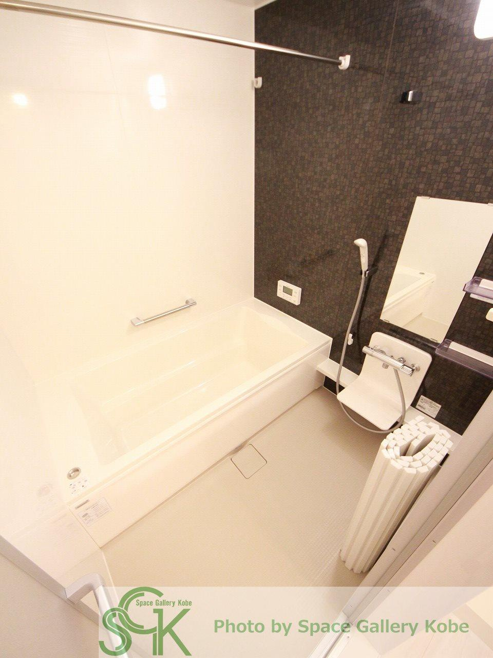 リヴェールコート名谷の浴室|※お部屋により仕様が異なる場合があります※