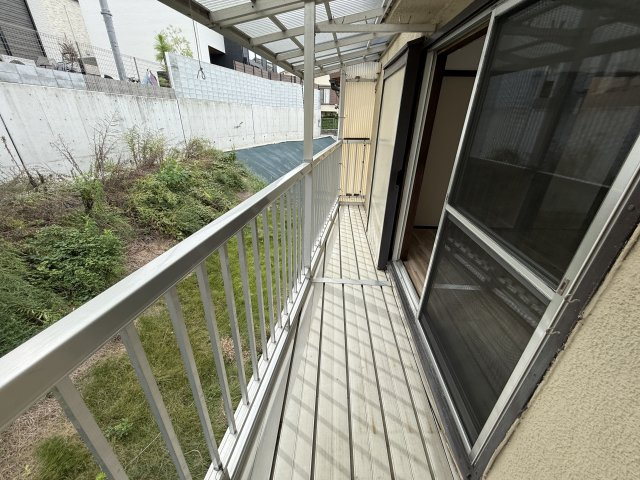 トヨナカシシバハラコダテのバルコニー